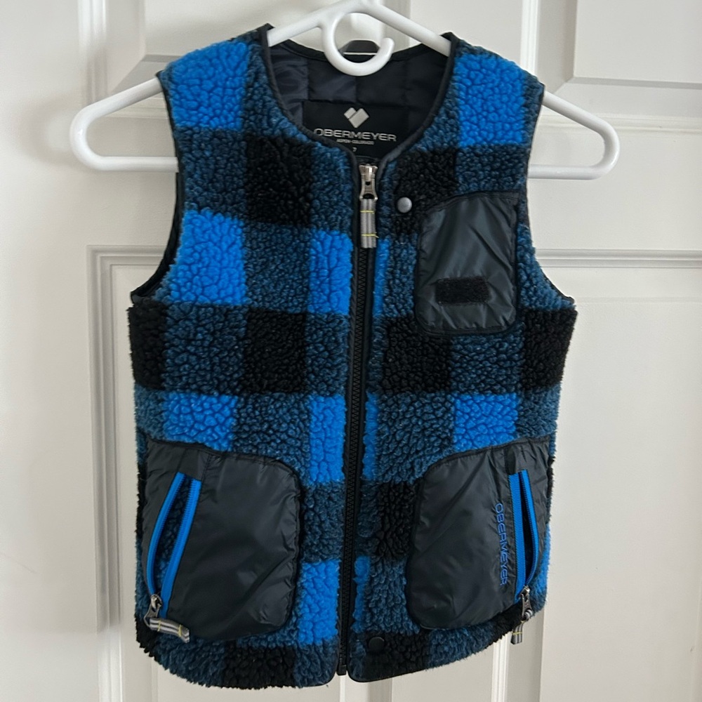 Boys Obermeyer vest.  quality vest!!